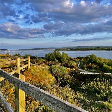 Poole Harbour View Lodge At Rockley Park Exterior foto